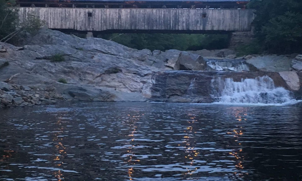 Bath Cabin | TWO cabins on 30 riverfront acres