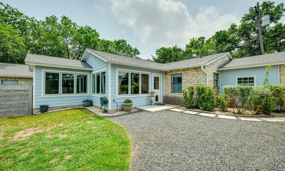 Cherrywood House | Two-Home Heart of Austin Compound and Karaoke Room