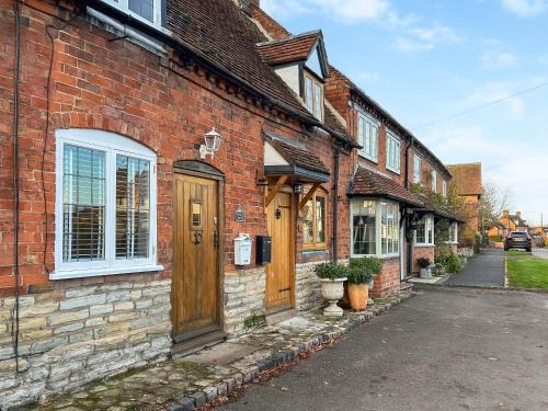 Aston Cantlow House | Two Little Ducks