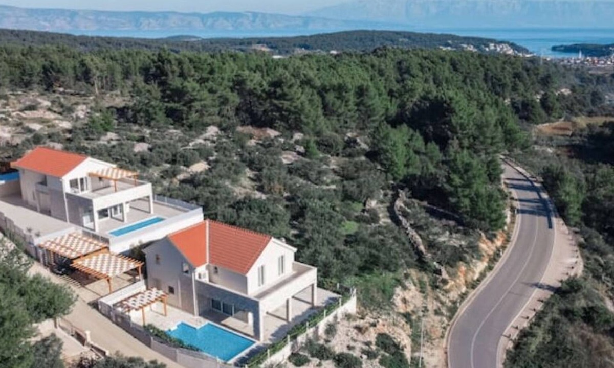 Pitve House | Two Modern Villas with Pool and Spa - Anouk and Belpur