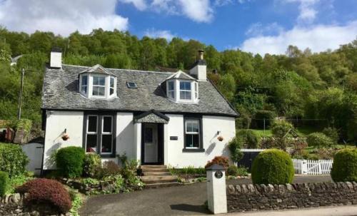 Arrochar Bed & Breakfast | TwoStones