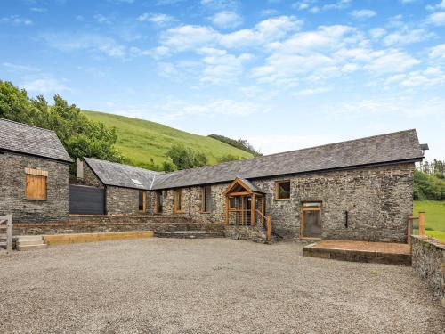 Rhydyfelin House | Ty Carreg