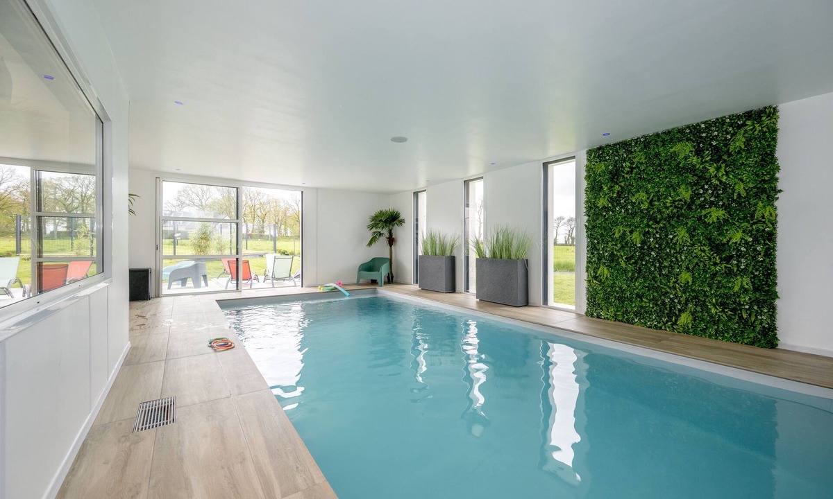 Saint-Bihy House | Ty Cohély - Belle maison avec piscine intérieure