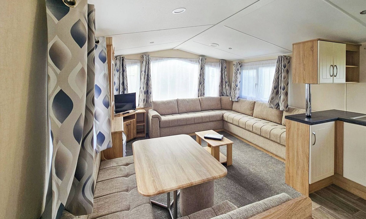 St George House | Ty Gwyn Gold 2 Caravan