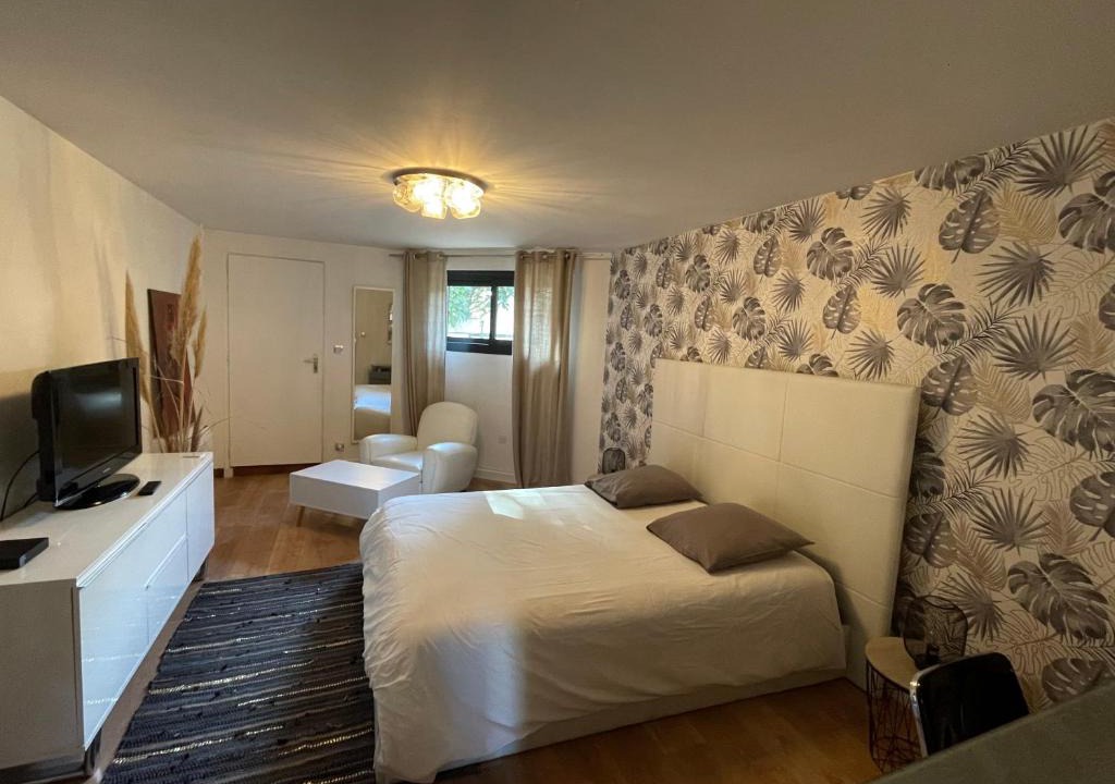Montrabe Bed & Breakfast | Ty Logis