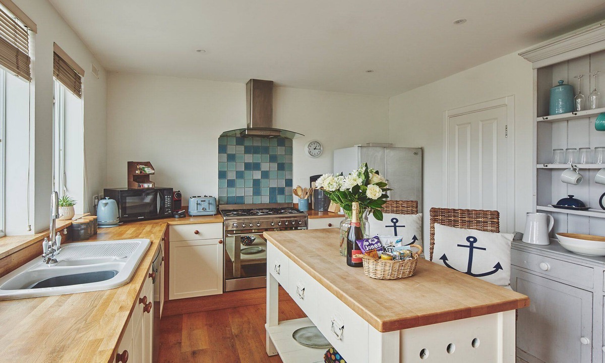 Oxwich Apartment | Ty Seren - Luxury Cottages