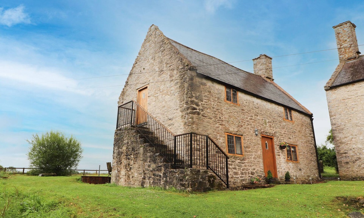 Caerwys Cottage | Ty Tabitha Wynne