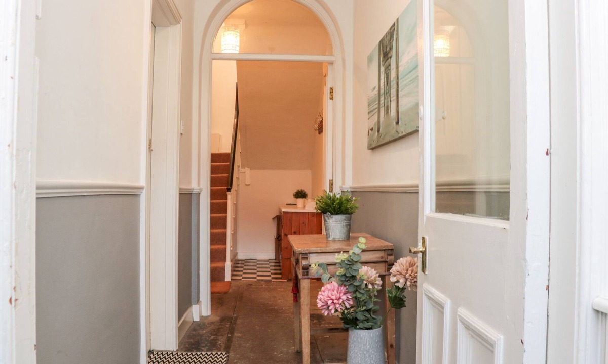 Tynemouth Cottage | Tynemouth Village Penthouse