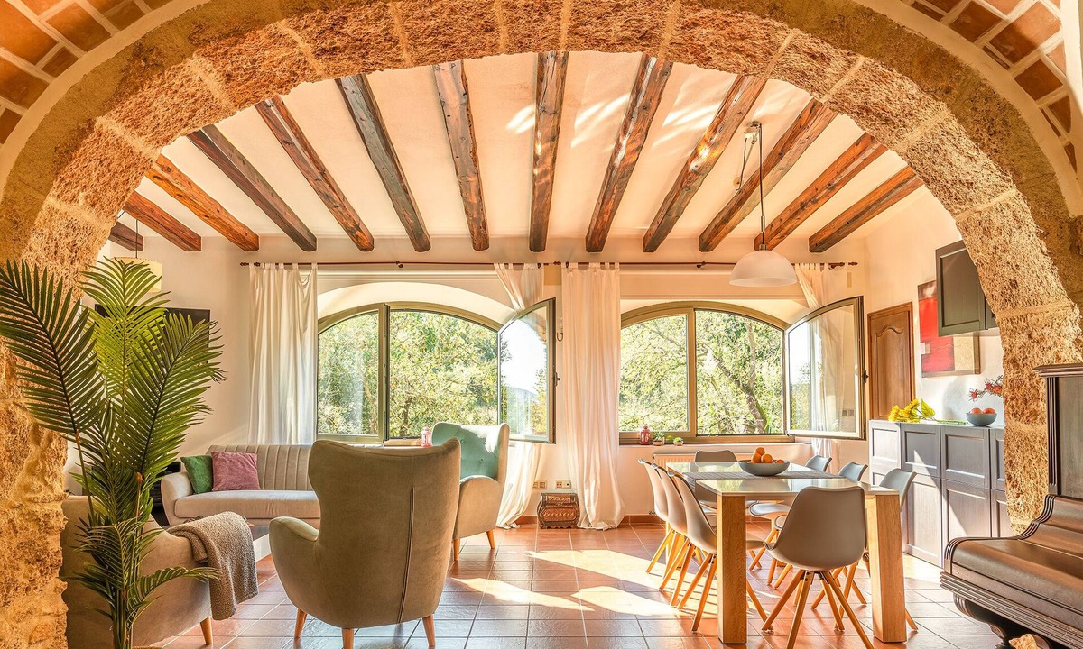 Boadella i les Escaules Cottage | Typical Cottage for 5 guest in tiny village