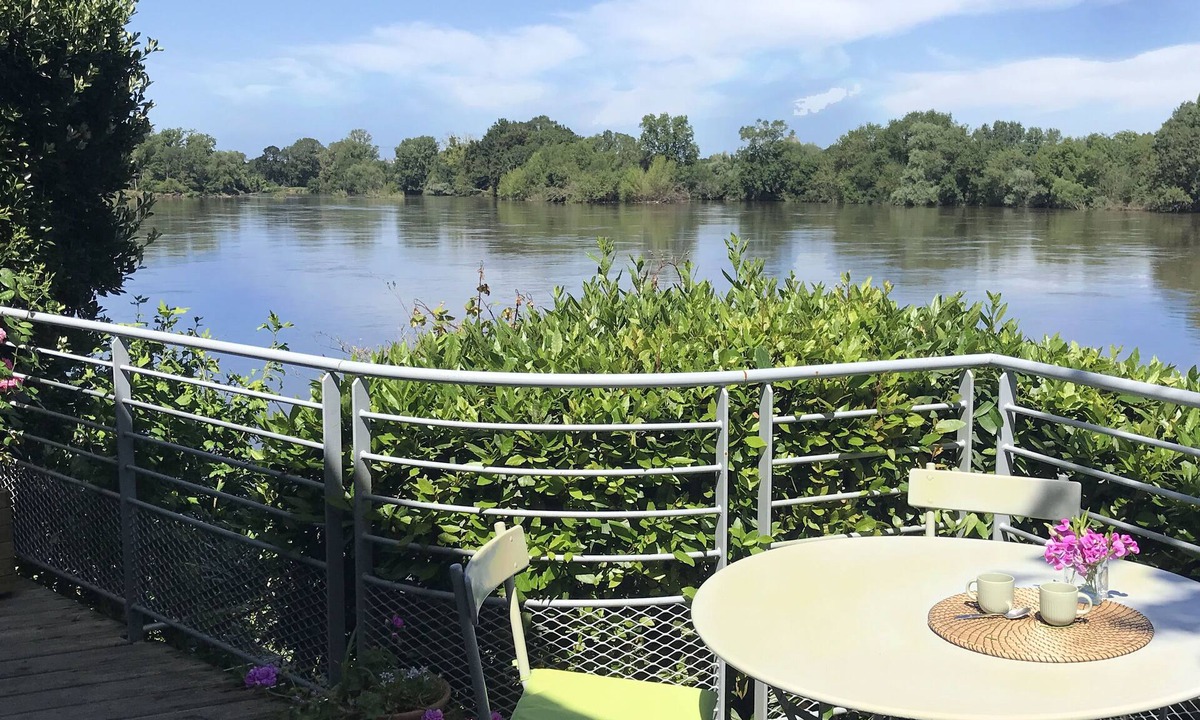 Les Ponts-de-Ce House | Typical river house, in front of the 'Loire', near to Angers