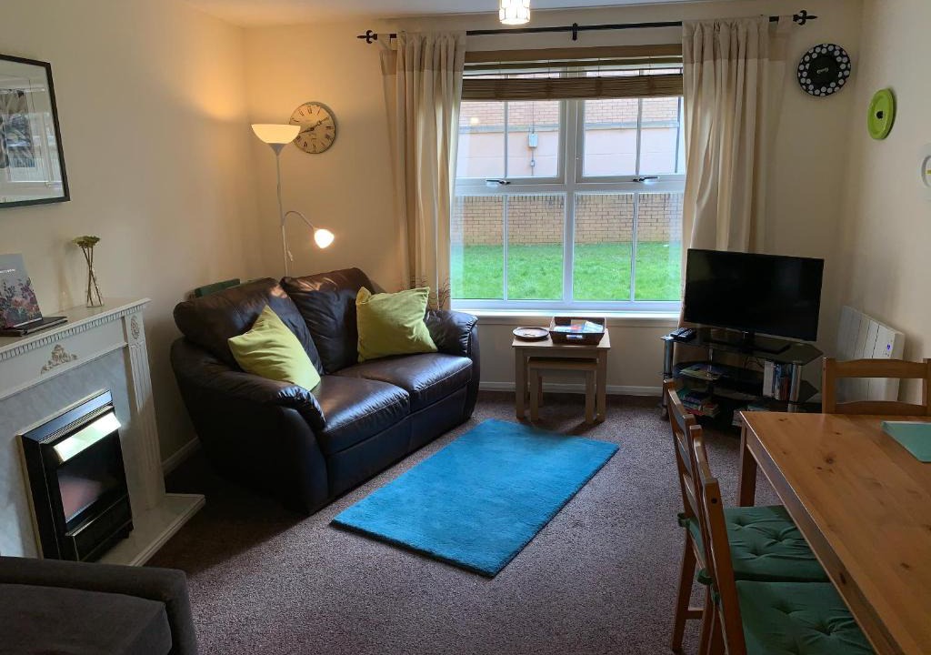 Gifford Apartment | Tytler Gardens Apartment