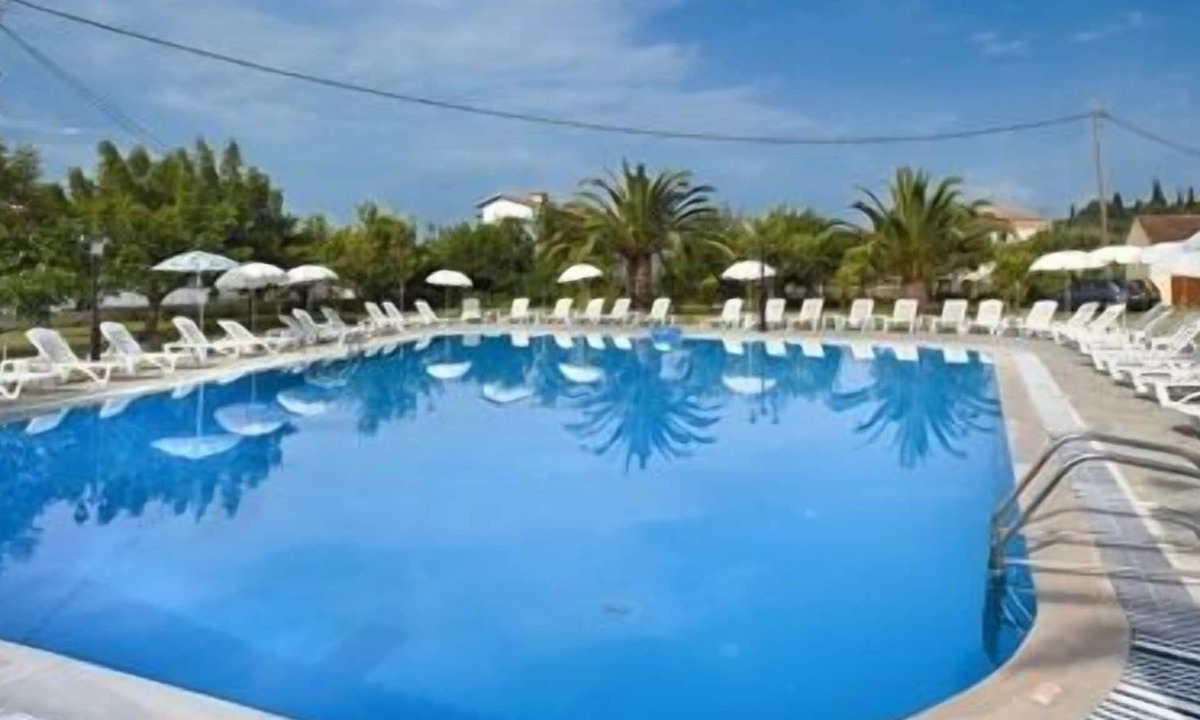 Acharavi House | Tzilios Studios