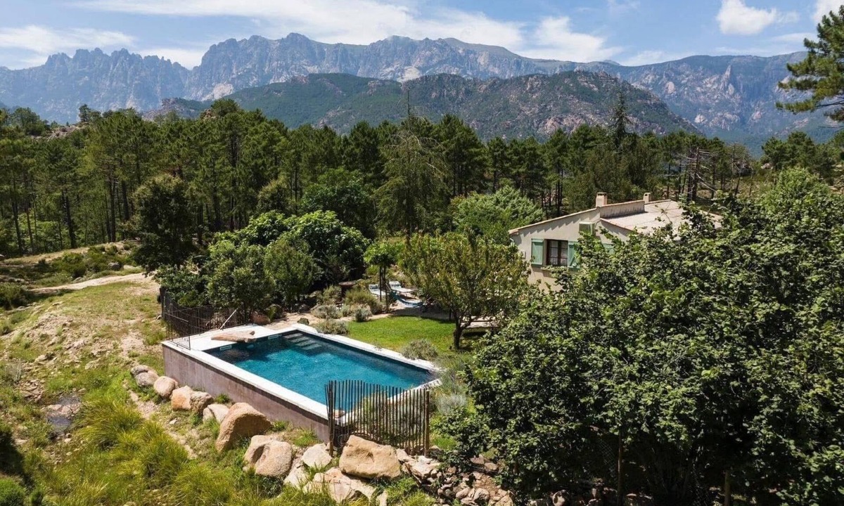 Sari-Solenzara House | U Ponte Grossu - Piscine Privée