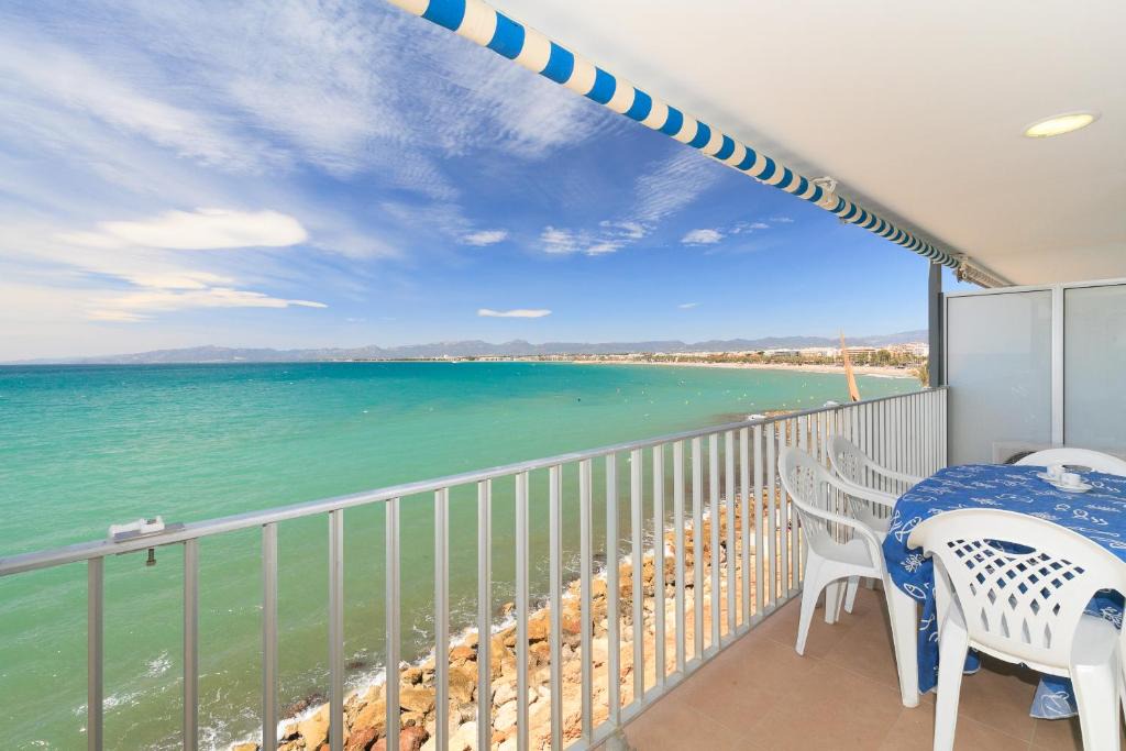 Salou City Centre Apartment | UHC Acantilados Family Apartments
