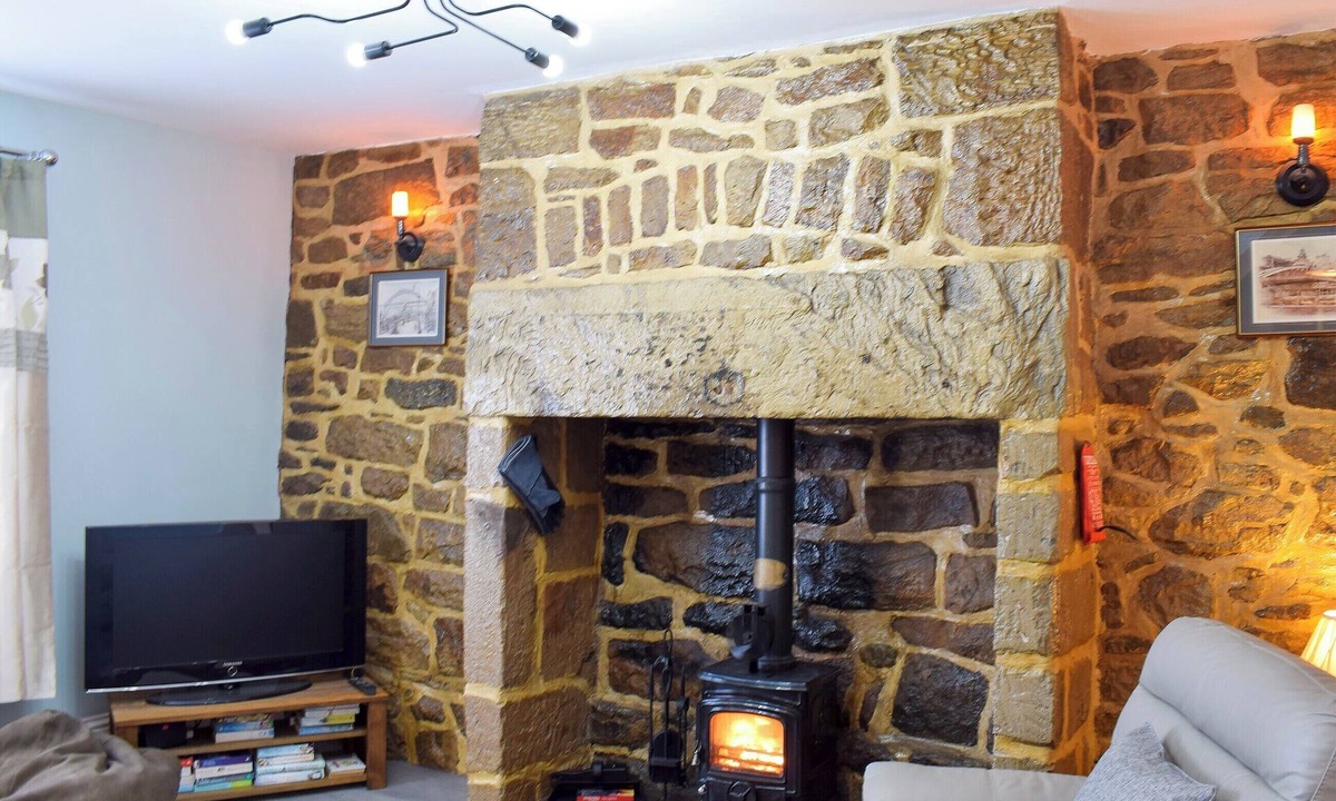 Amble Cottage | UK34603 - Melrose Cottage