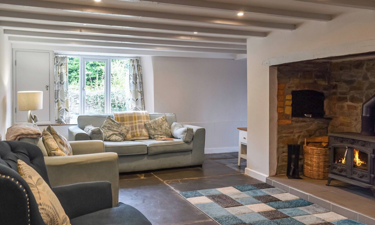 Brazzacott Cottage | UK47758 - Horseshoe Cottage