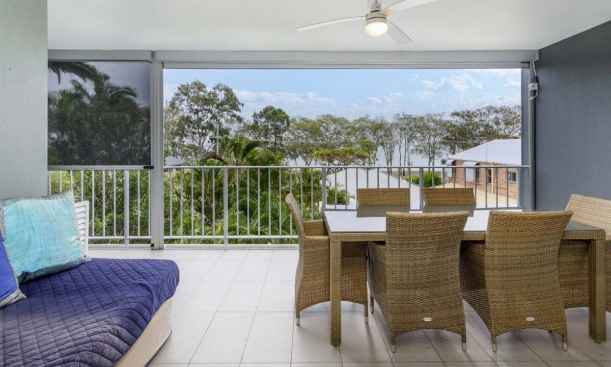 Bongaree House | Ultimate Comfort and Water Views