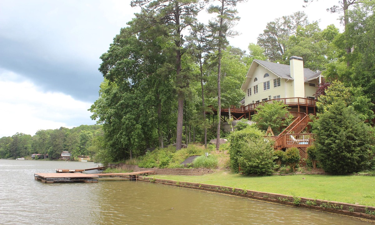 Covington House | Ultimate Family Get Away