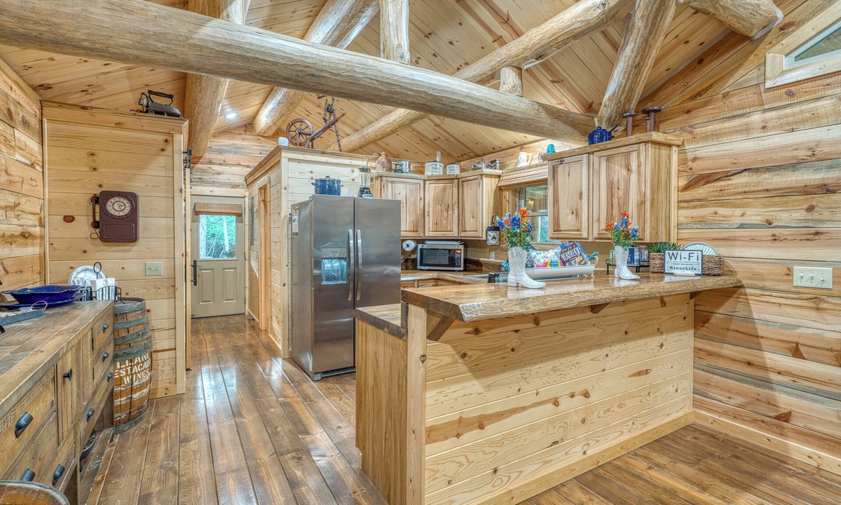 Blanco Cottage | Ultimate Riverfront Retreat! Blanco Family Cabin