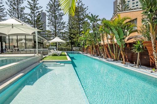 Broadbeach Resort | Ultra Broadbeach