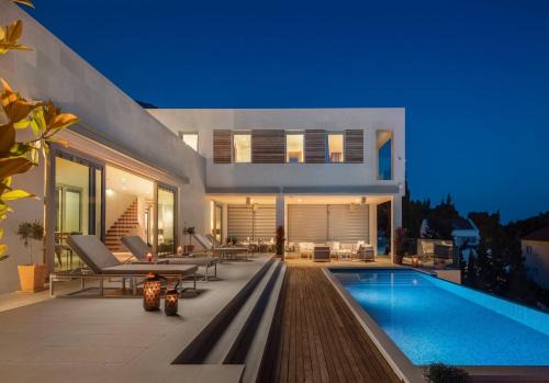 Sveta Nedjelja Villa | Ultra Luxurious Hvar Villa 5 Bedrooms Villa Celestia