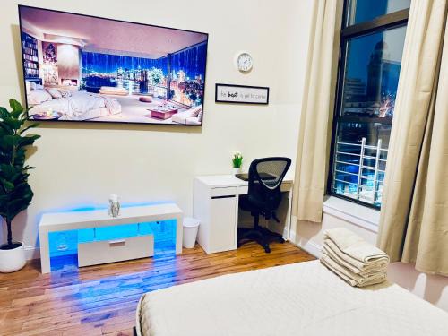 Paterson House | Ultra-Modern Luxury Room Executive Stay Near NYC