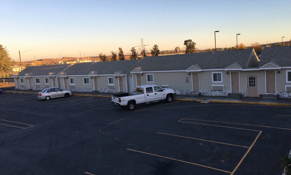 Umatilla Hotel | Umatilla Inn and Suites