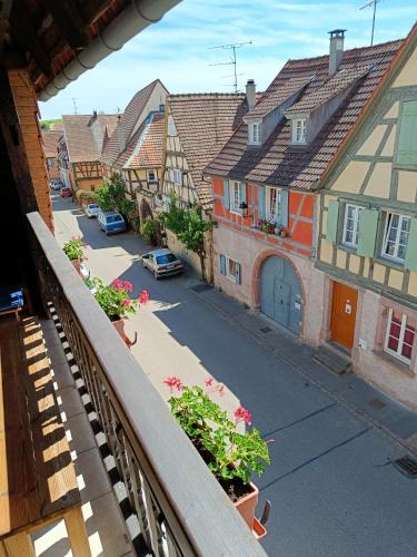 Beblenheim Apartment | Un balcon sur les toits