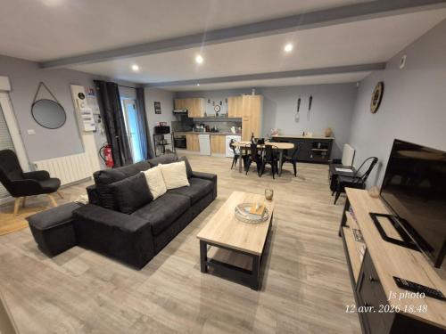 Montredon-Labessonnie Apartment | Un Petit Coin Douillet au Pradel