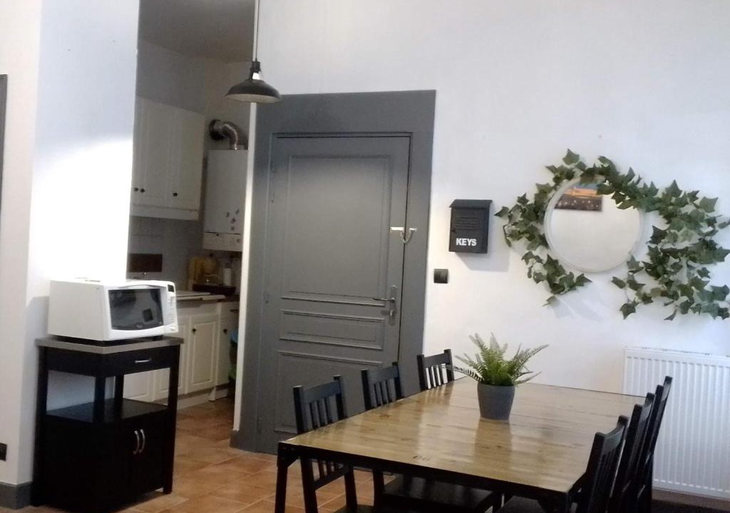 Bastide Saint-Louis Apartment | Un trésor en Bastide : 4/6 couchages