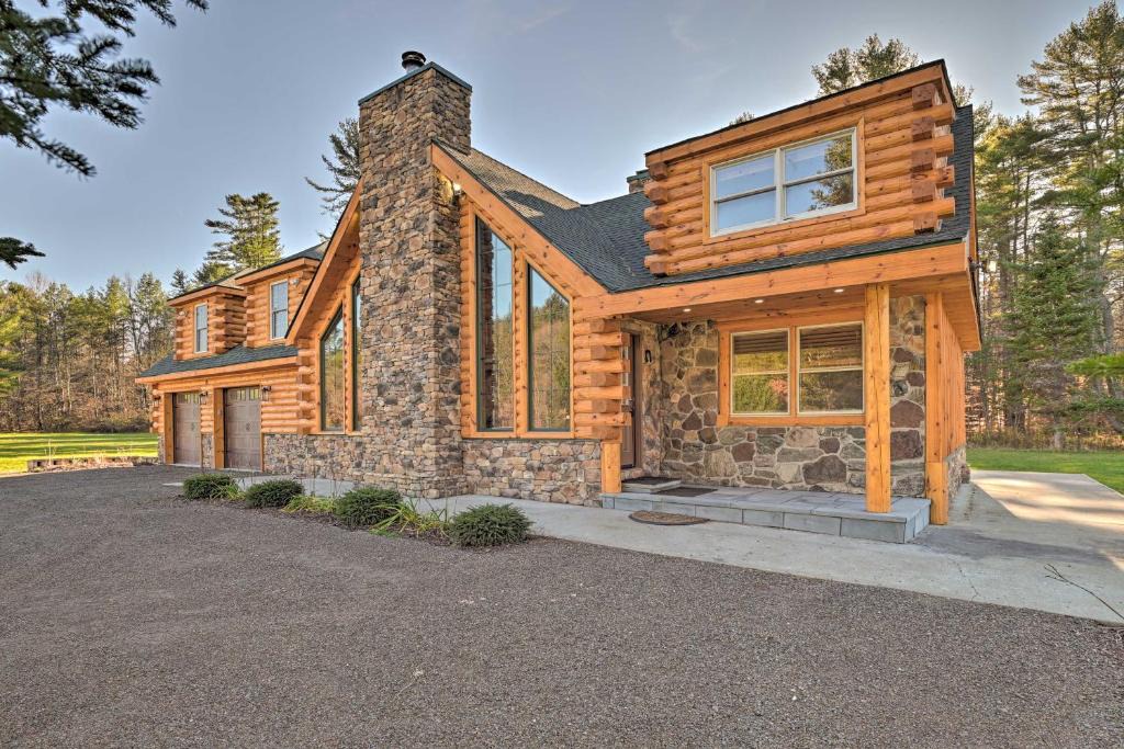Wells Bridge House | Unadilla Cabin on 50 Acres + Fire Pit & Creek