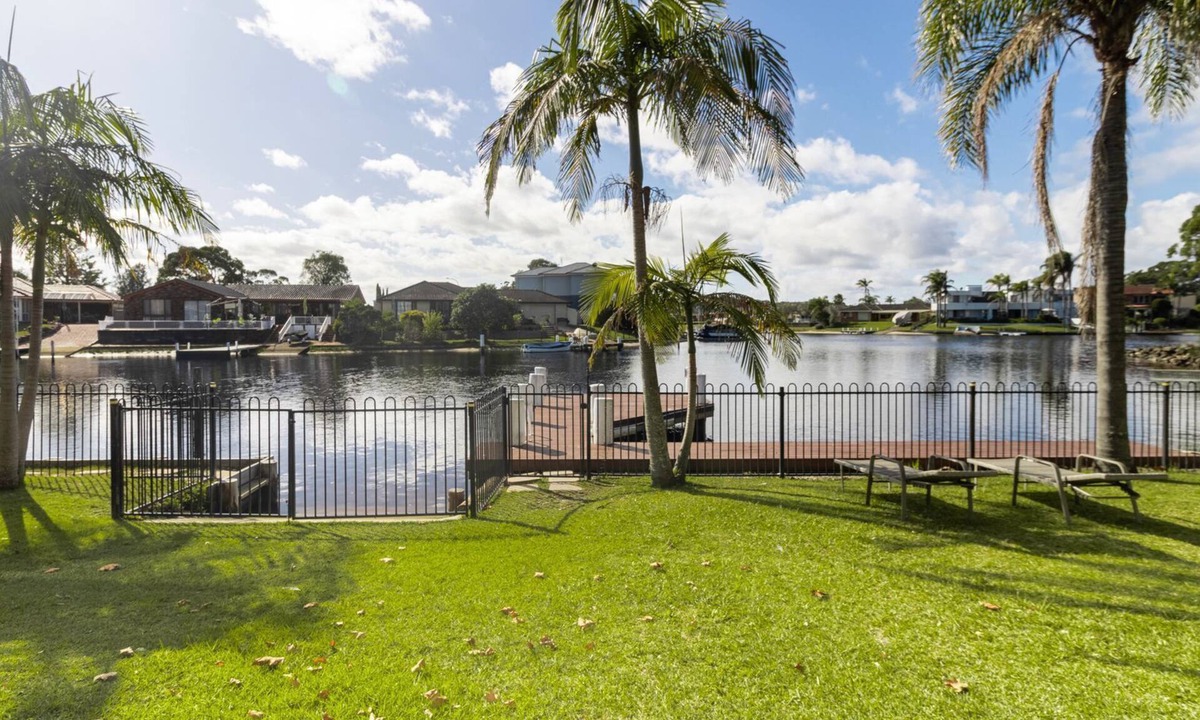 Sussex Inlet House | Unbeatable Waterfront Location