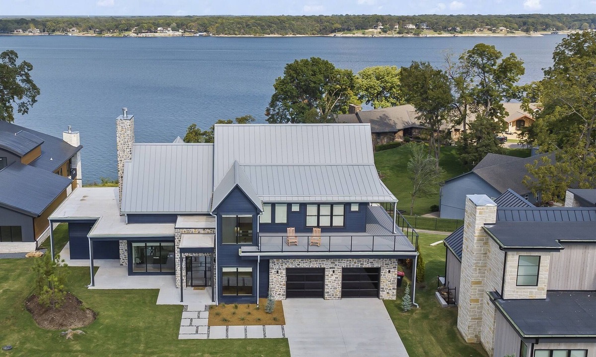 Afton House | Unbelievable lake or golf course views from every room!