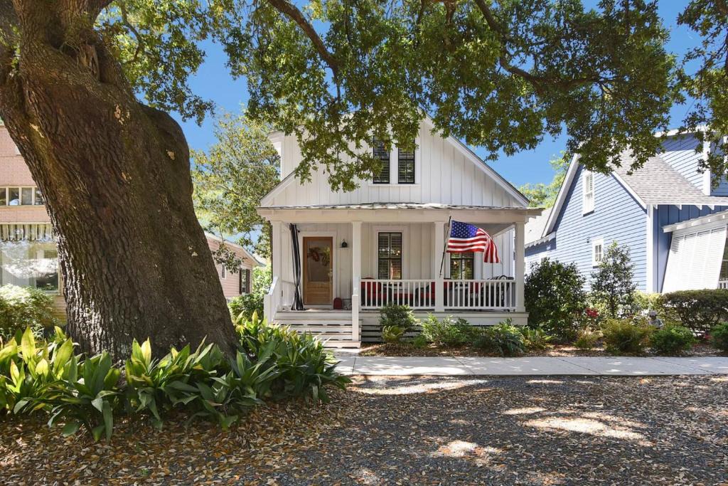 Southport House | UnCorked Cottage