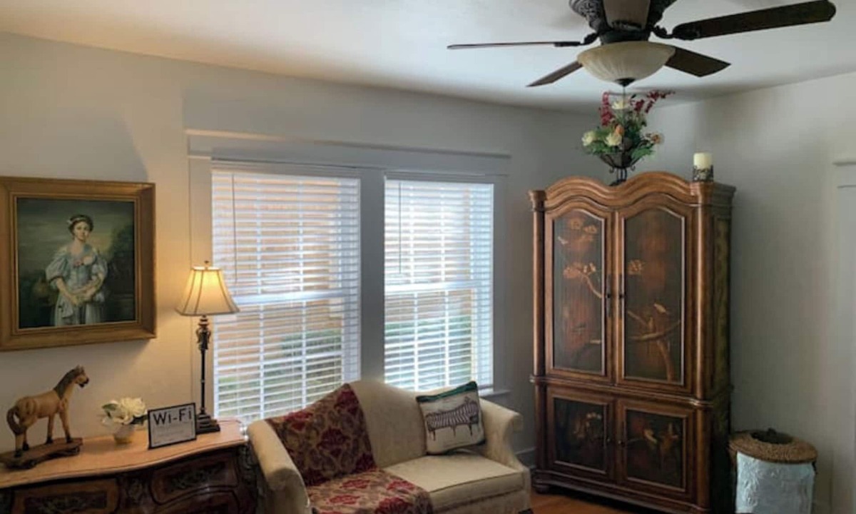 Hannon Park Condo | Under the Oaks in Mobile’s Historic District