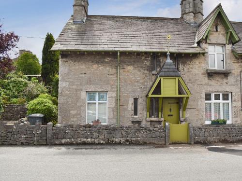 Arnside House | Underhill Cottage