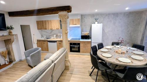 Epoisses House | Une Douce Parenthèse