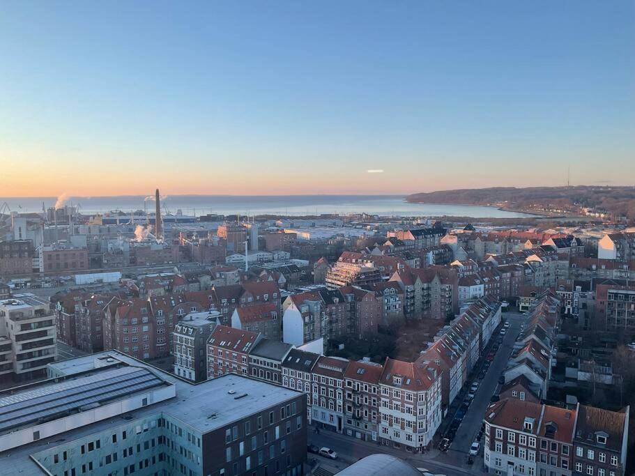 Aarhus C Apartment | Unik udsigt og beliggenhed