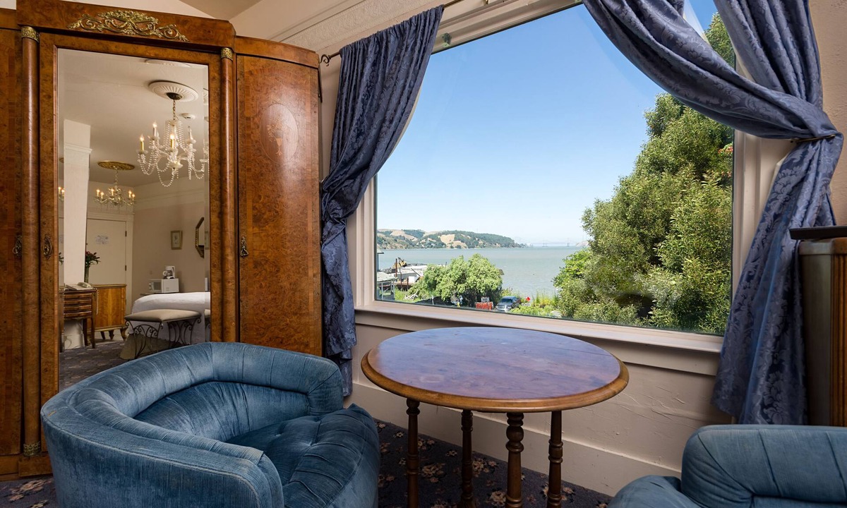 Benicia Hotel | Union Hotel