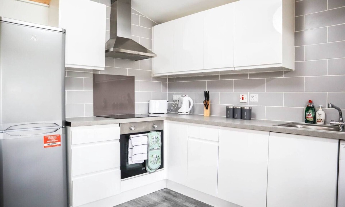 Brunel House | Unique 1 bed Flat Near Heathrown