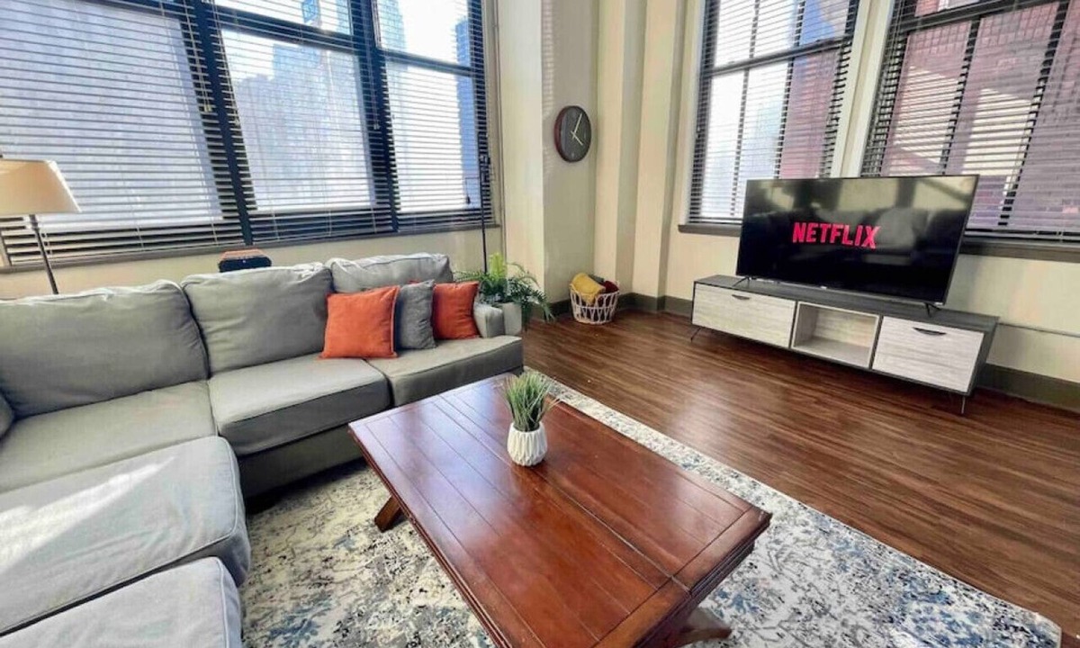 Downtown Kansas City Apartment | ☆UNIQUE 2Bed Loft☆ Downtown KC