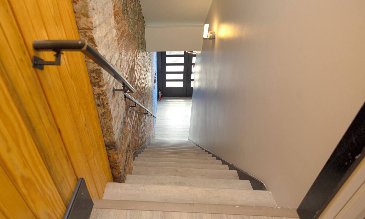 Pendleton Apartment | Unique casino inspired 2bedroom in the heart of OTR, across from HardRock casino