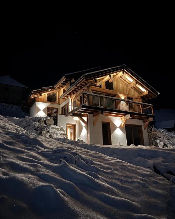 Valmorel Ski Chalet | Unique Chalet Luxe Neuf Valmorel