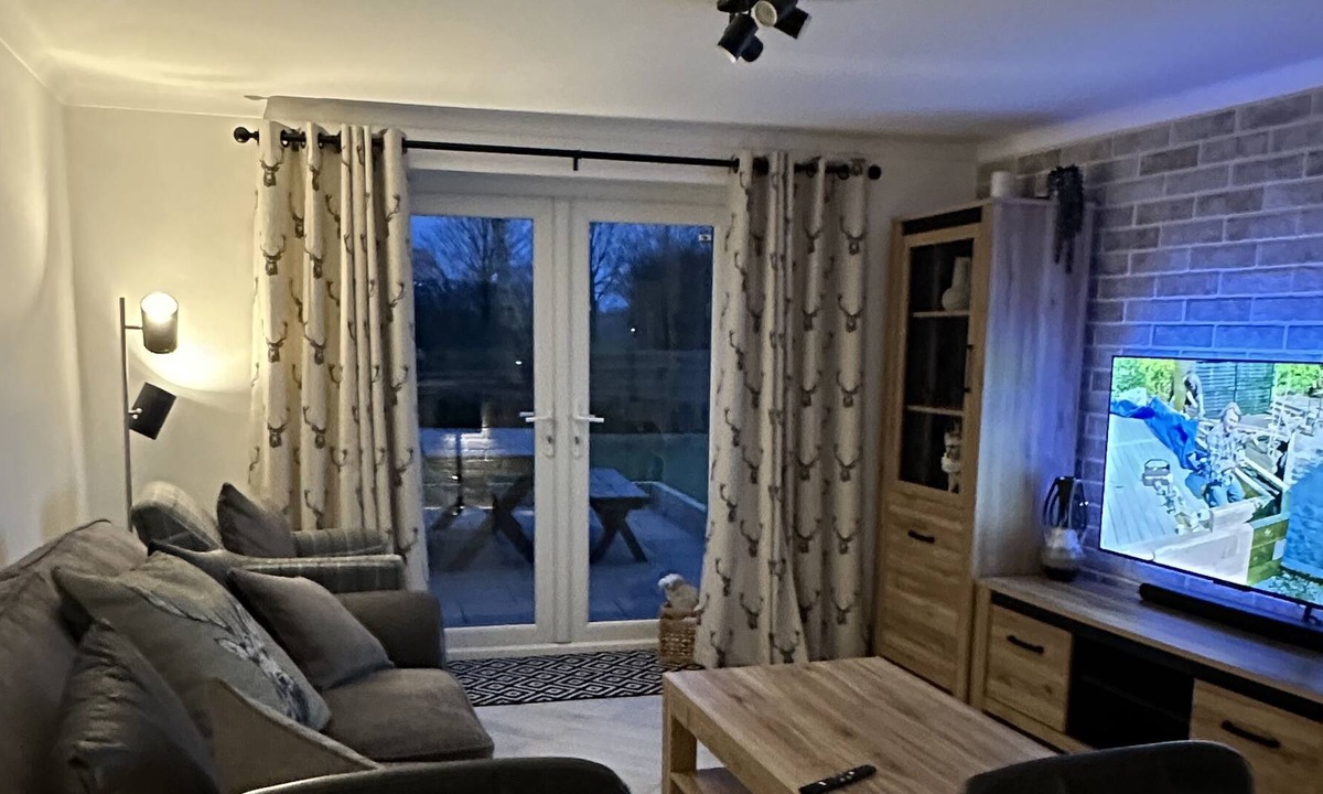 Upholland Apartment | Unique Contemporary Cottage Apartment