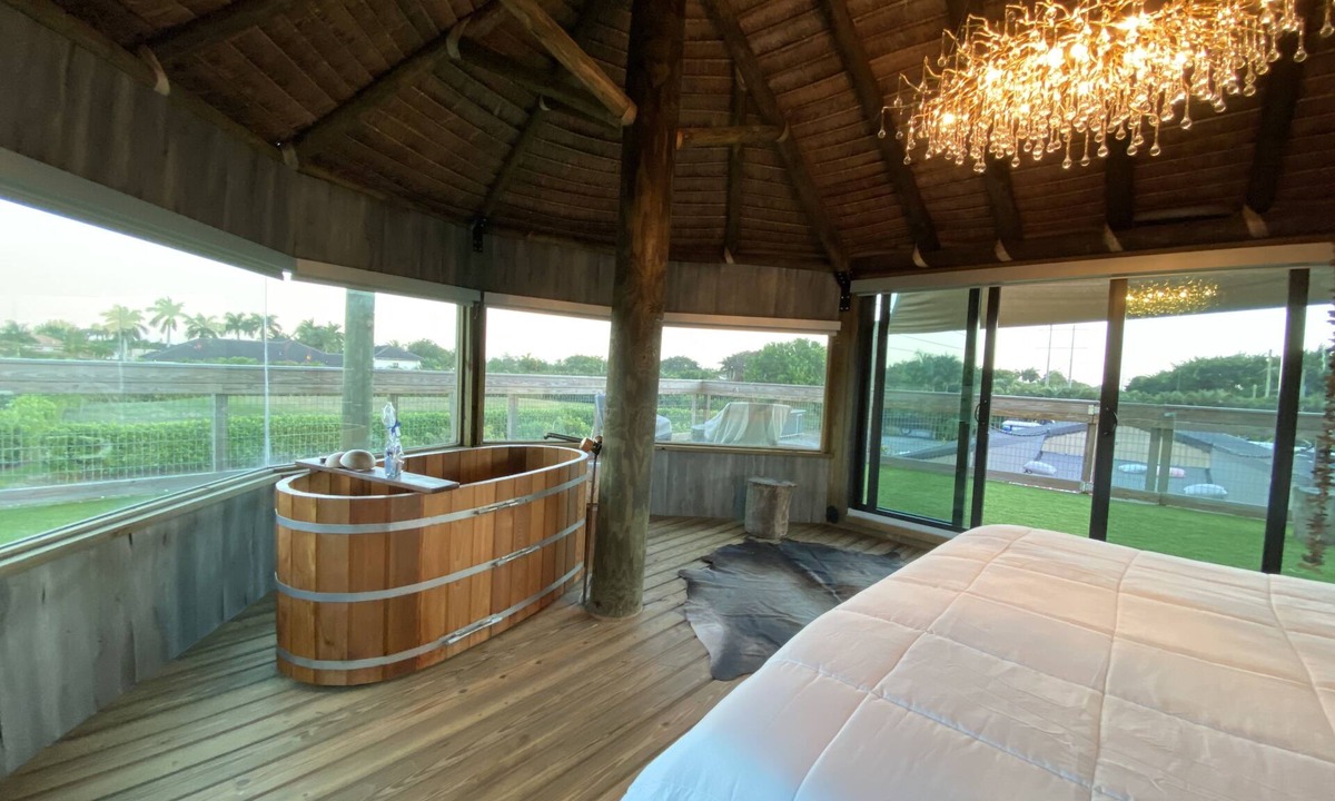 Survey Creek Cabin | Unique Getaway Experience for Couples
