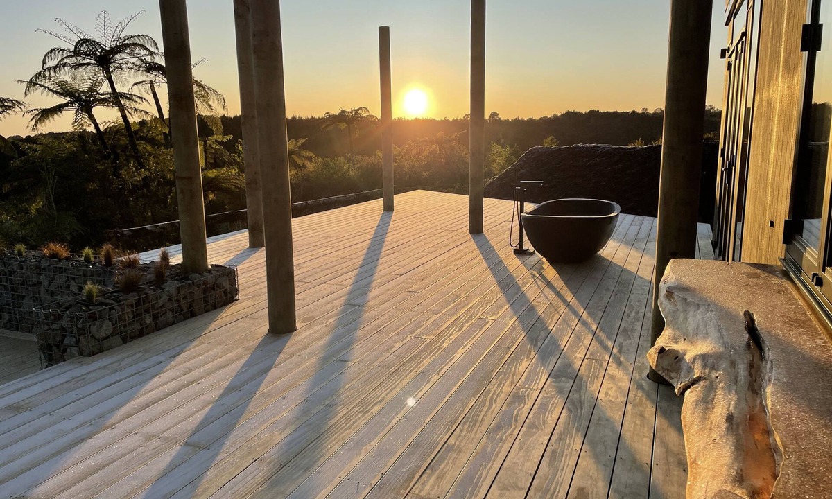 Lower Kaimai House | Unique location for Nature lovers or Romantics alike