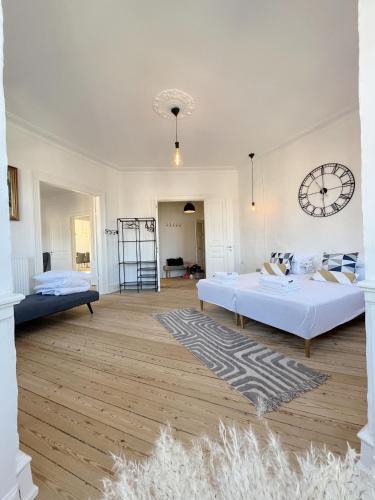 Esbjerg Apartment | Unique luxurious and historic 130 m2 apartment in