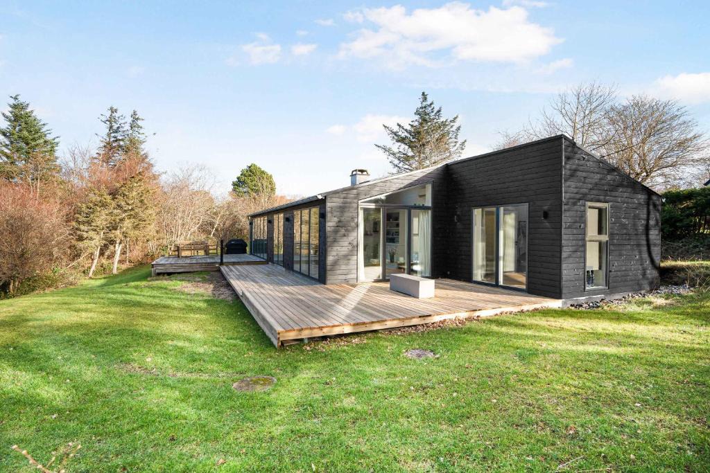 Vejby House | Unique New Beach-House I Seaview And Space