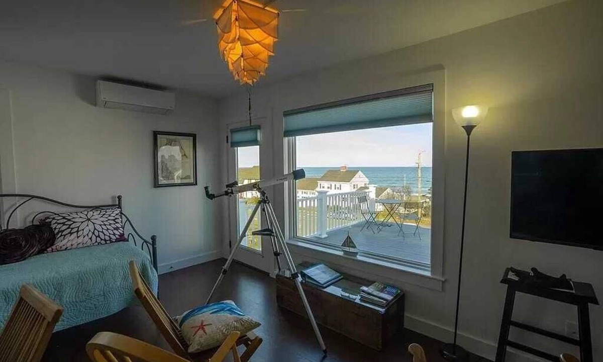 Plymouth Cottage | Unique new cottage steps from beach on Cape Cod Bay