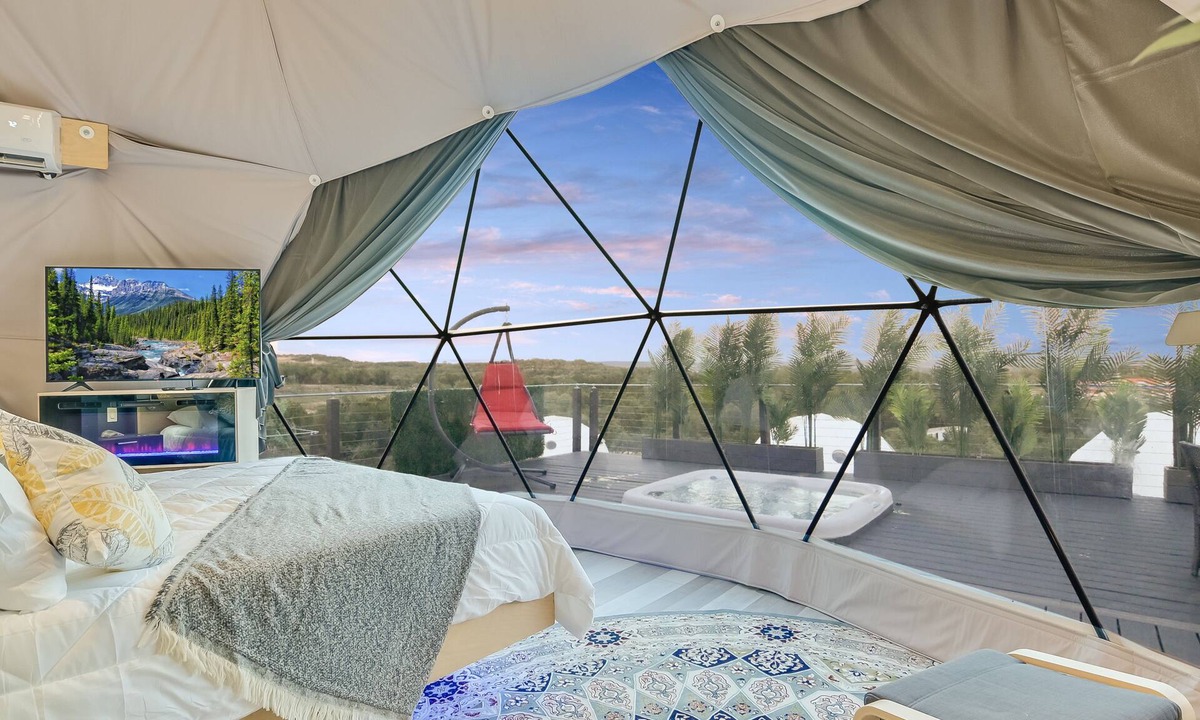 Lago Vista Resort | Unique & Plush Eco-Glamping Resort in TX Hill country!